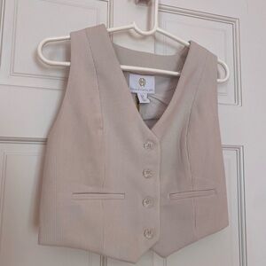 NWT House of Harlow 1960 Beige Button Up Vest